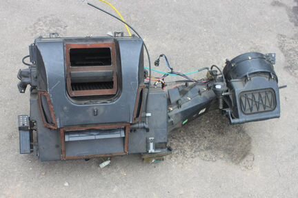 Корпус печки Mercedes V-Class W638 111.978 2.3L