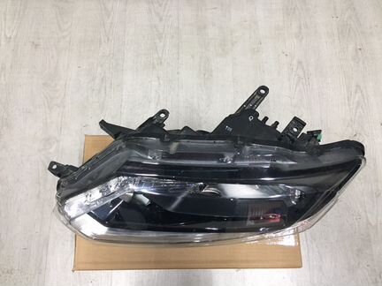 Фара левая Nissan X-Trail