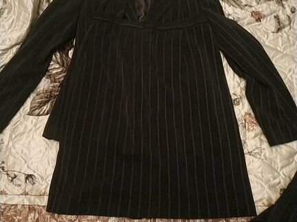 Новый костюм - тройка с галстуком