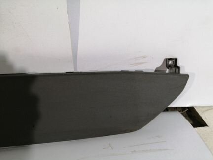 Suzuki Vitara 2 2014-2020 накладка бампера передня