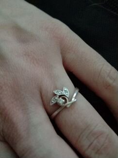 Серебряное кольцо