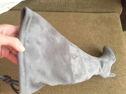 Stuart weitzman ботфорты серые