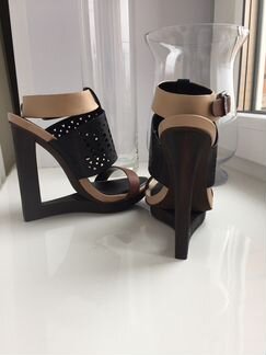 Босоножки bcbgmaxazria
