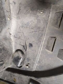 Подкрылок передний правый Honda Accord 2009