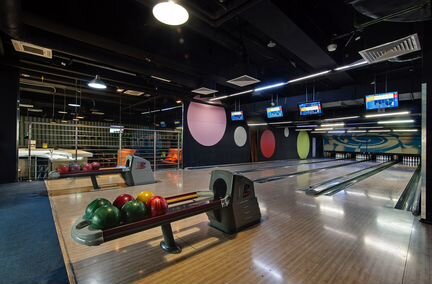 Развлекательный центр, боулинг, бильярдная, кафе