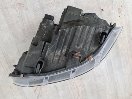 Фара передняя правая Vw Transporter T5+ Gp 7E 2.0