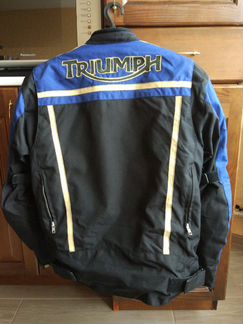 Мотокуртка Triumph