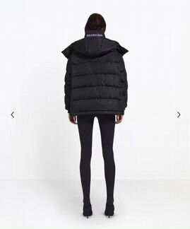 Пуховик Balenciaga