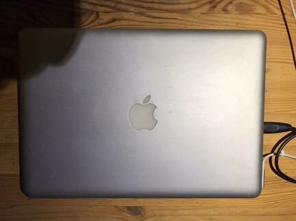 Apple MacBook Pro 2009 mid