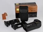 Оригинальный Nikon MB-D10 батарейный блок на Nikon