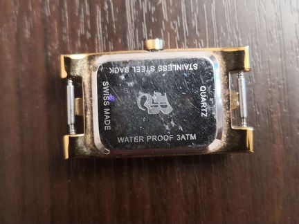 Швейцарские женские часы