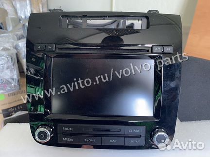 Штатная магнитола Volkswagen Touareg 2010-2018