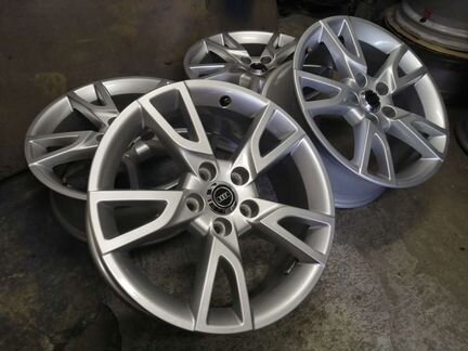 Диски 5x112 R17 6.5J Et33 Audi (Q3 8U)