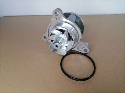 Насос водяной Hyundai Solaris 1