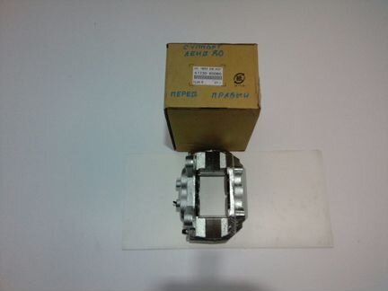 Суппорт тормозной перед T Land Cruiser 80