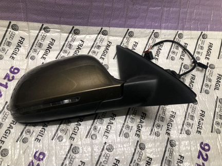 Зеркало правое в сборе Audi Q3 8U 6 пин