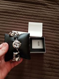 Новые Часы Moschino I love COW