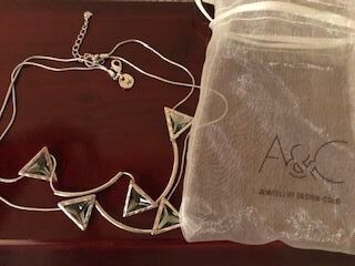 Колье бренда A&C