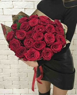 Букет из 25 роз 60 см