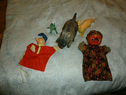 Кукольный театр и другие игрушки и аксессуары