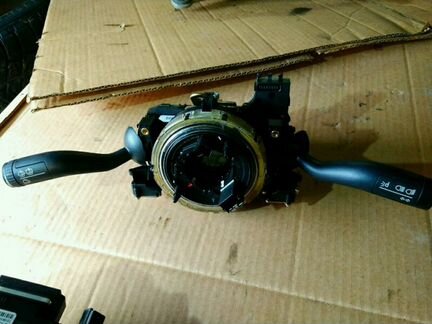 Шлейф подрулевой с переключателями VW Туарег