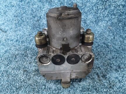 Блок abs Honda Accord CE7 20T2N15N 1996