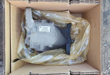 Редуктор заднего моста BMW X5 LCI E70