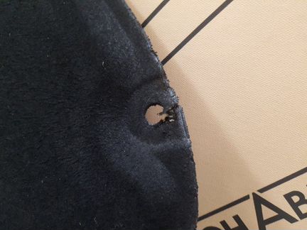 Шумоизоляция капота Toyota Camry XV70