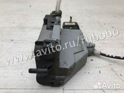 Замок двери задний левый Peugeot 308 1 EP6 2009