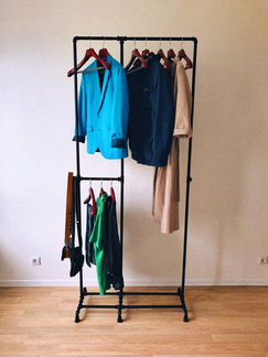 Дизайнерский рейл(вешалка для одежды)