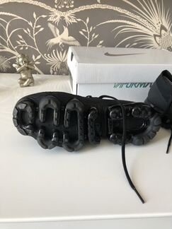 Кроссовки Nike