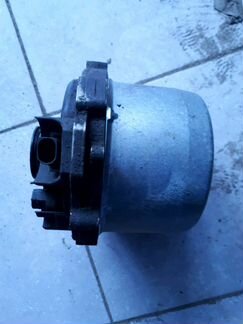 Генератор на Мерседес