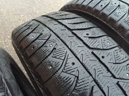 235 65 17 Bridgestone Ice Cruiser 7000 4шт