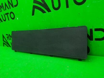 Заглушка обшивки багажника Toyota Rav4 CA40